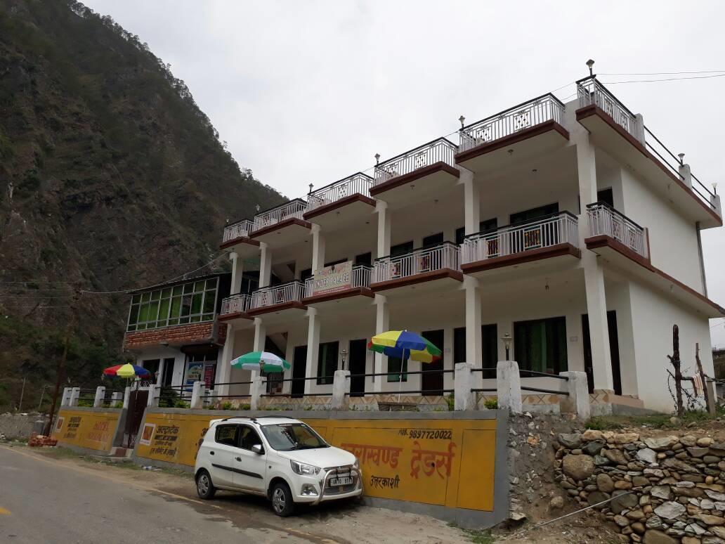 Hotel Inder Place Uttarkāshi Eksteriør bilde